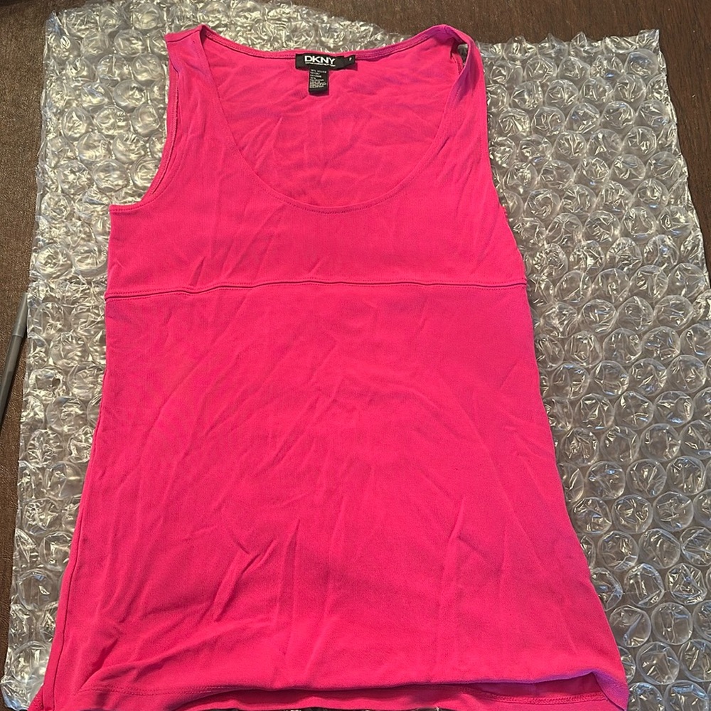DKNY tank